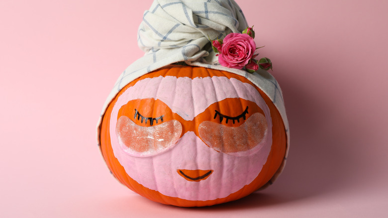 Pumpkin wearing a face mask