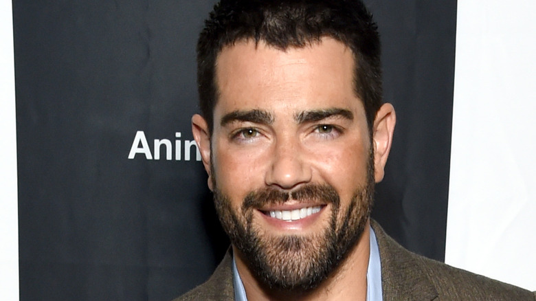 Jesse Metcalfe on the red carpet