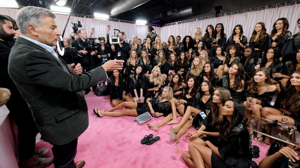 Former CMO Ed Razek addressing a group of Victoria's Secret models