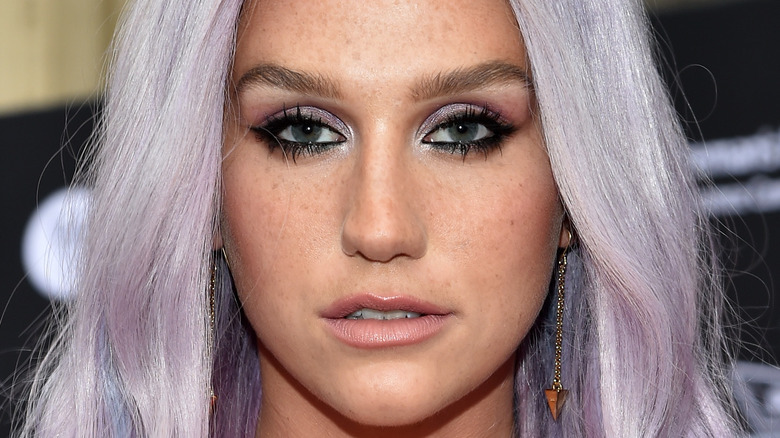 Kesha smiling close-up