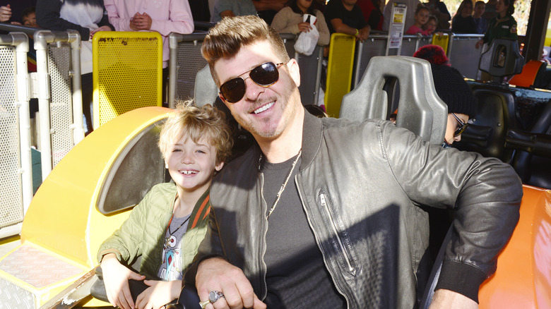 Robin Thicke, Julian Thicke, young smiling