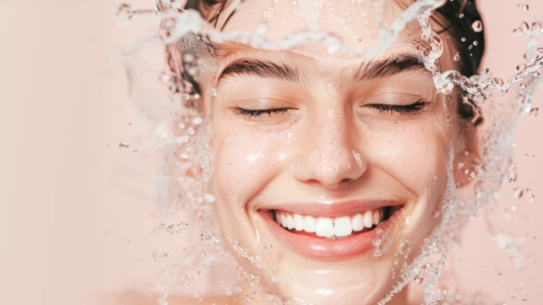 Waterdrop Skincare Face Washer PR image
