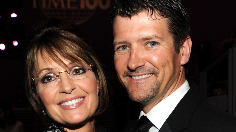 Todd and Sarah Palin at event